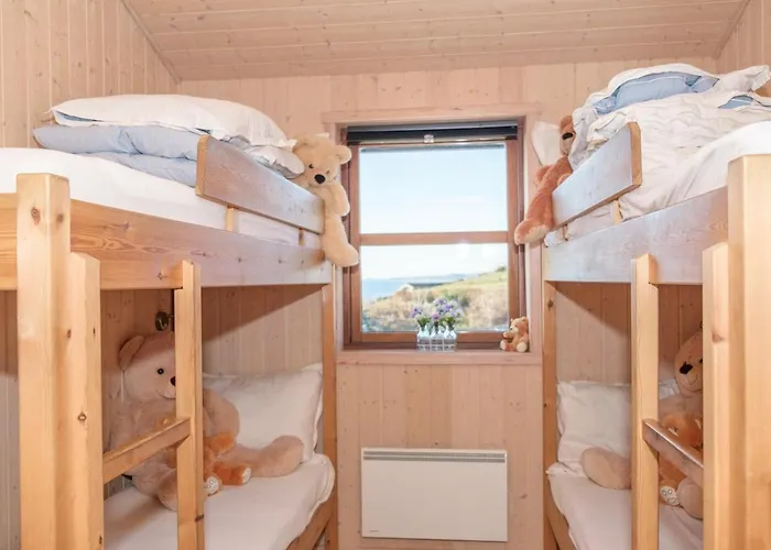 Semesterbostad Stunning In With 2 Bedrooms *